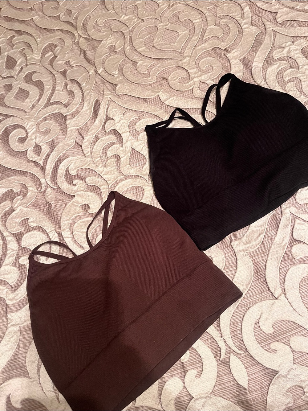 P'tula Black and Brown Seamless Strappy Crop Tops sports bra small Set